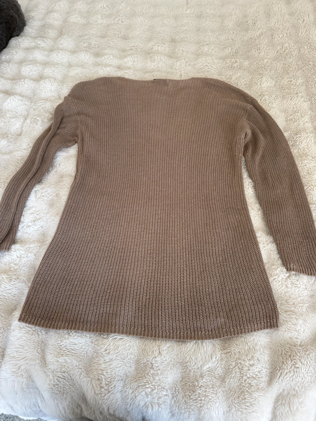 Babaton Linen & Silk V-Neck Sweater - photo 2