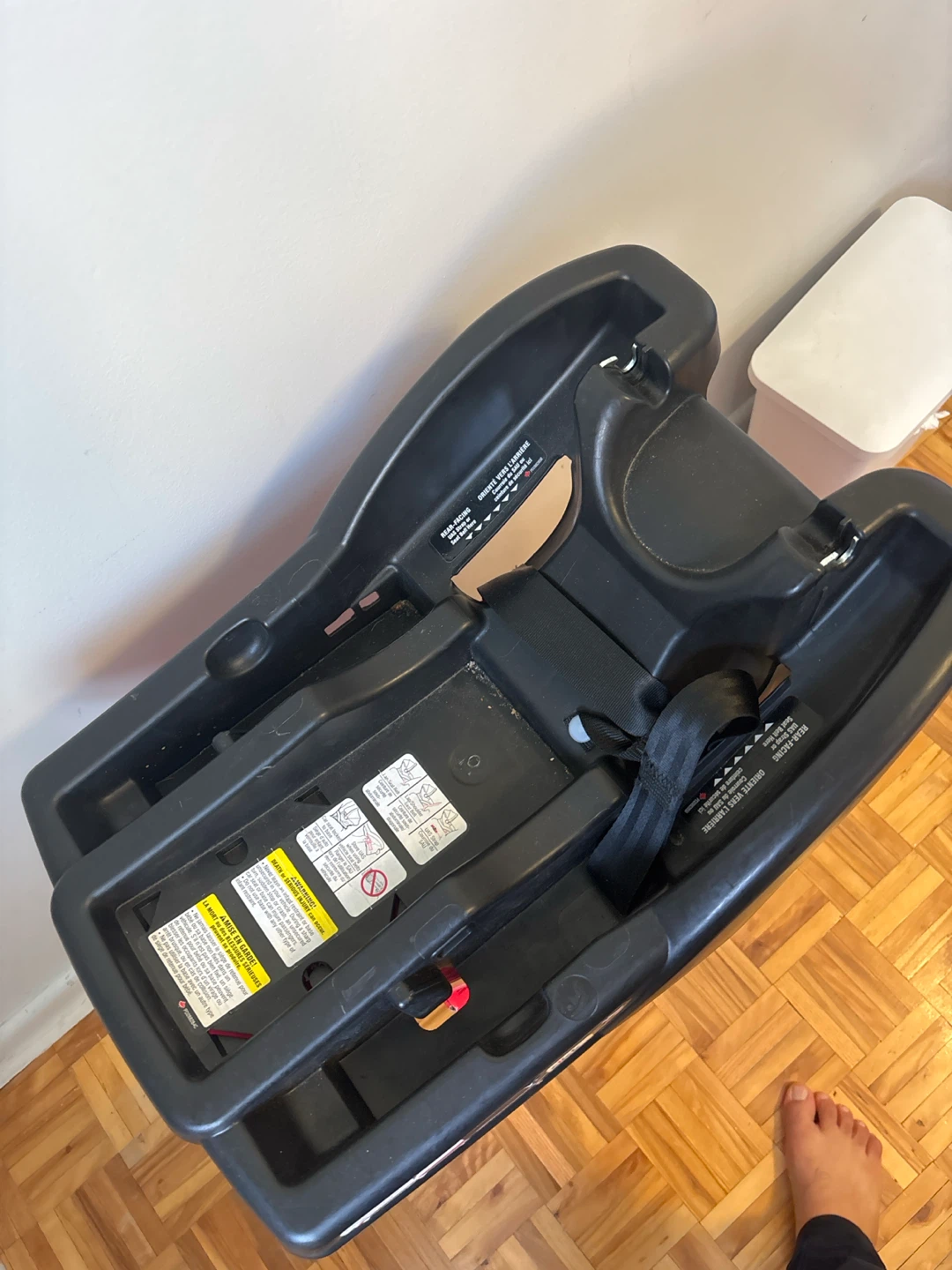 Graco SnugRide 30 Infant Car Seat