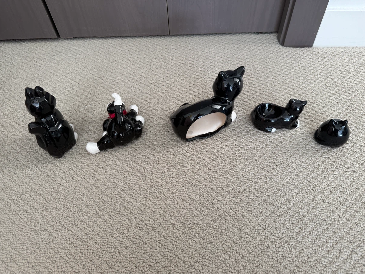 Set of 5 Black Ceramic Cat Figurines - photo 2