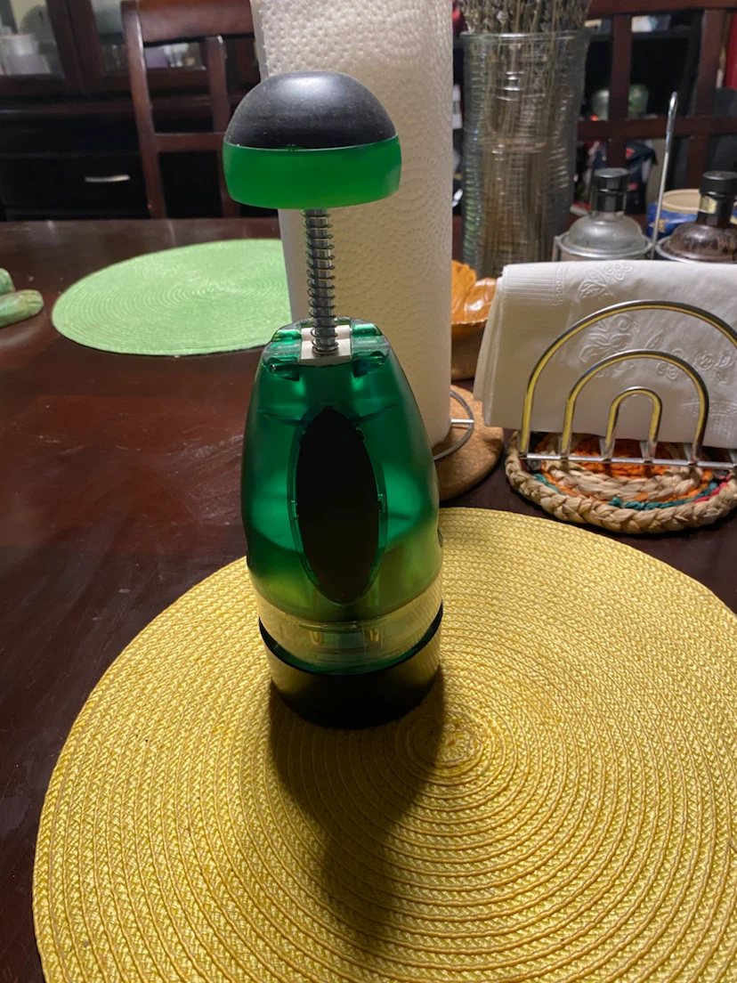 Manual Food Chopper/Grater - photo 4