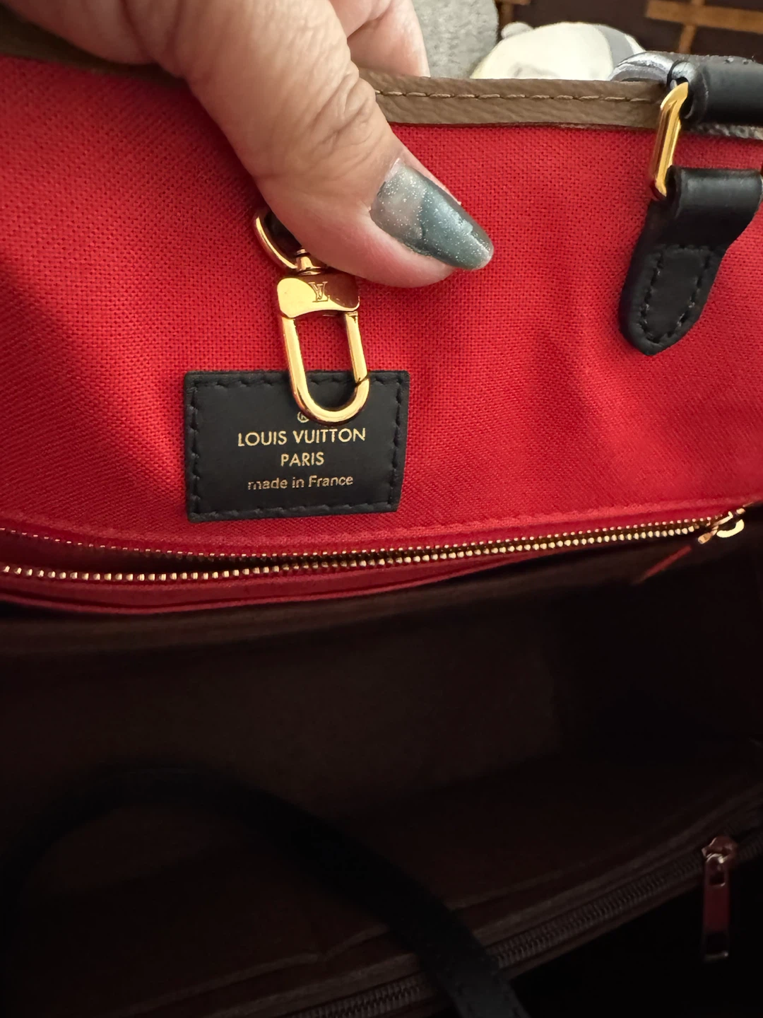 Louis Vuitton OnTheGo GM Monogram Reverse Tote Bag - photo 5