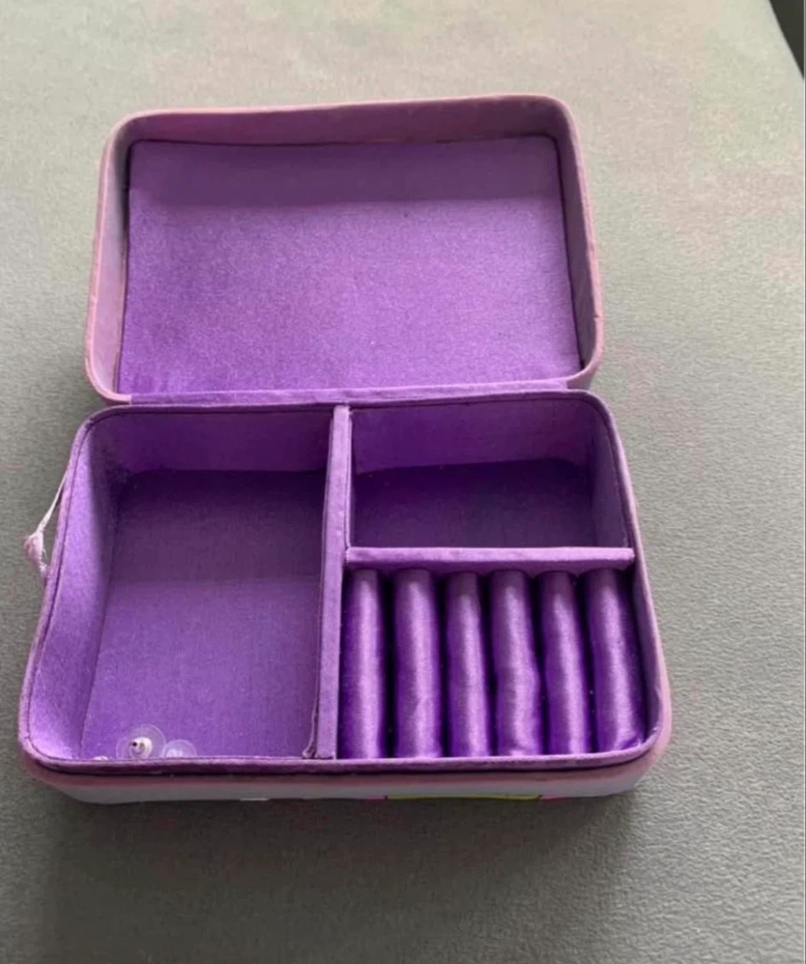 Jewelry Box no issues