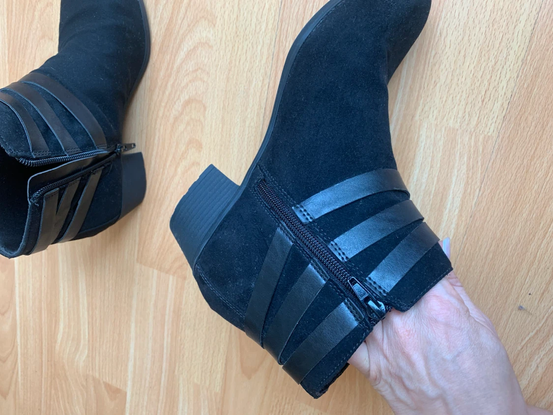 George Black Ankle Boots - photo 3