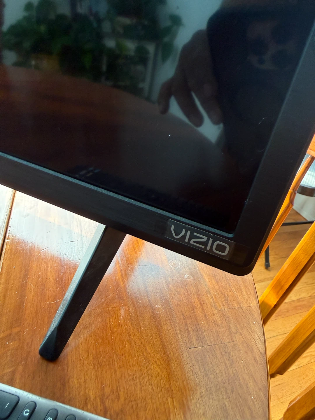 VIZIO Flat Screen TV with Remote - photo 2