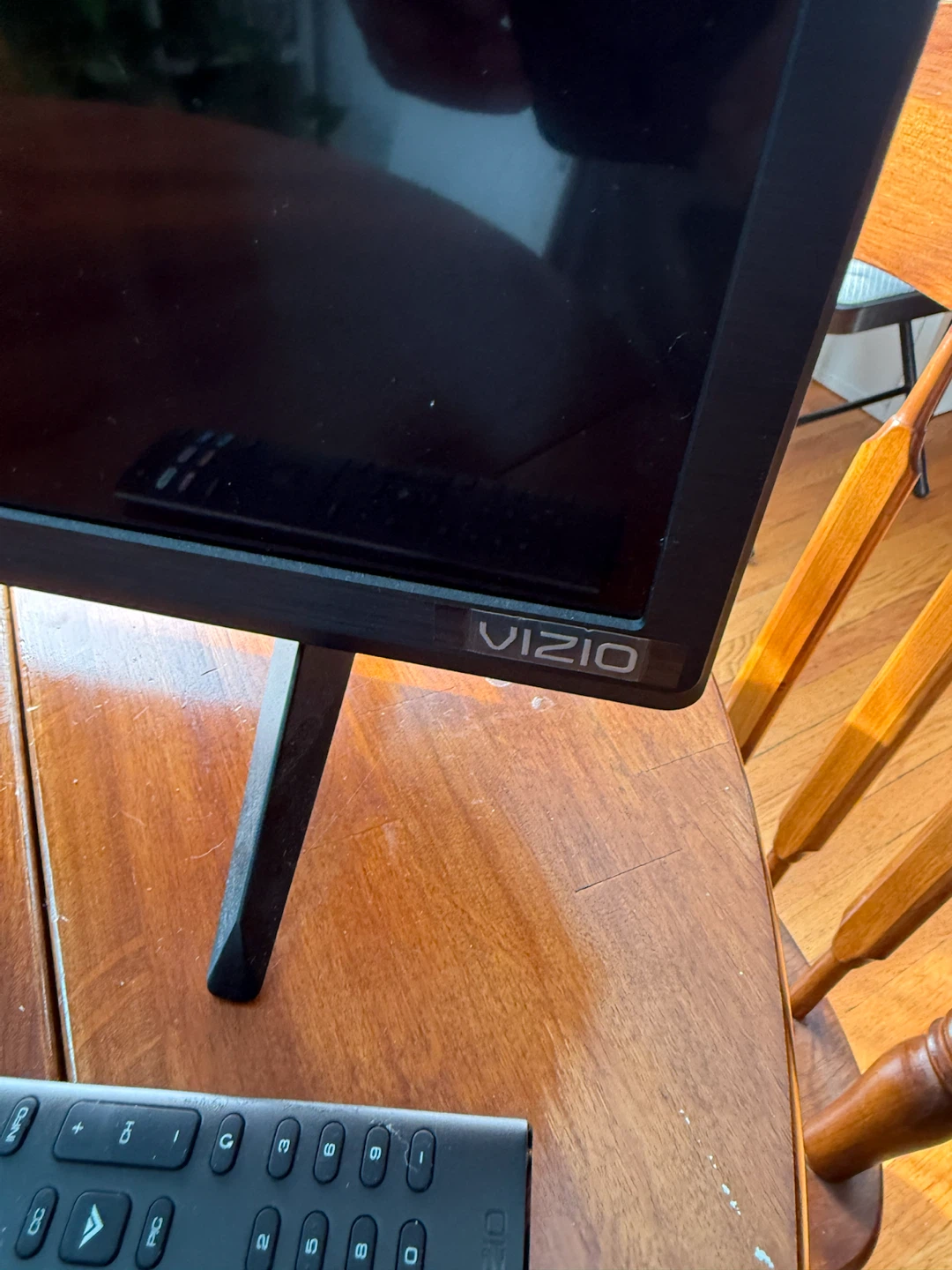 VIZIO Flat Screen TV with Remote - photo 3
