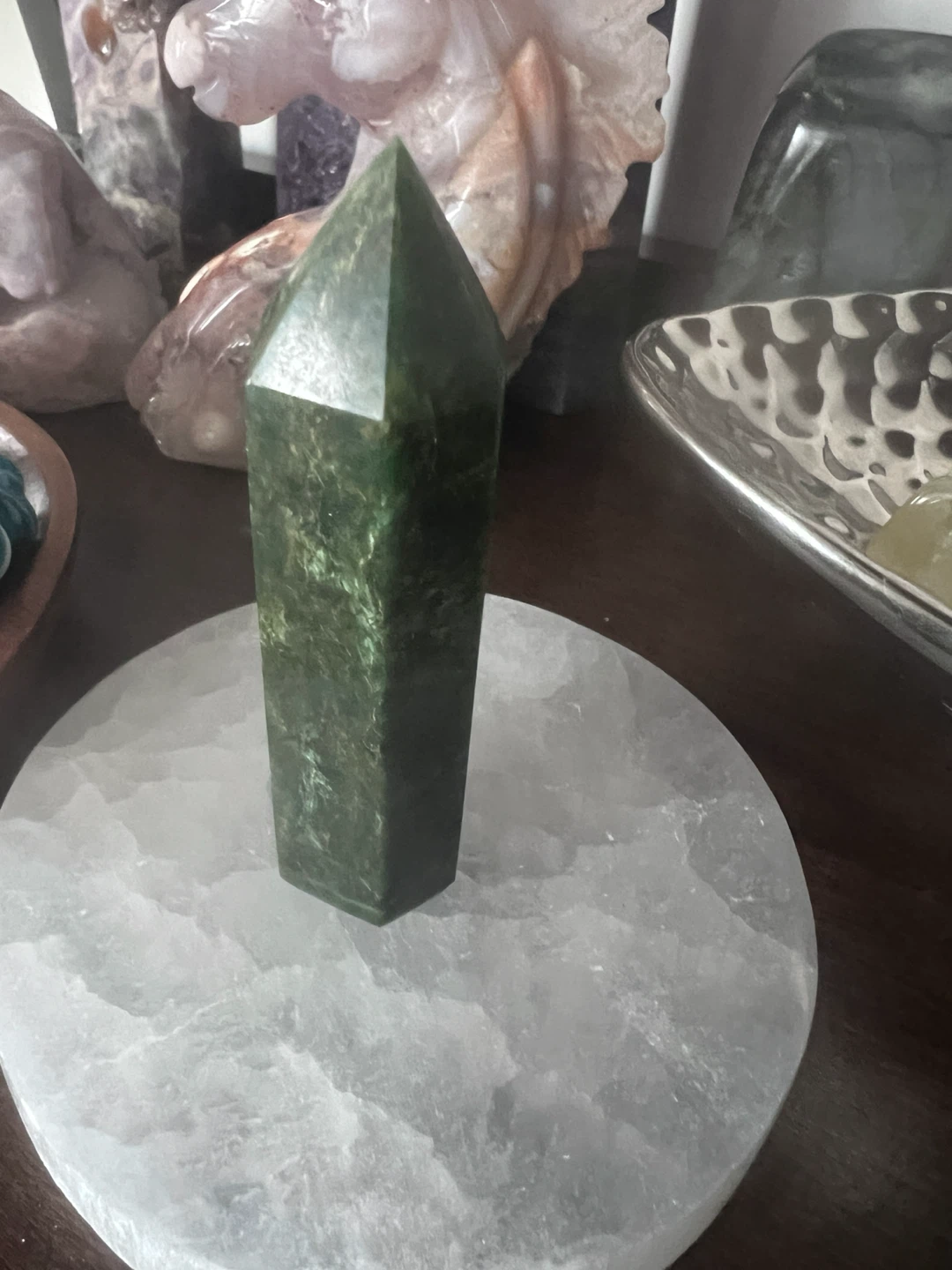 EMERALD STONE POINT number 2 - photo 2