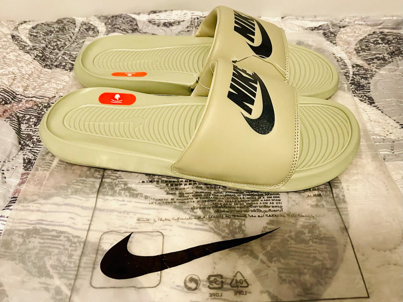 Nike Victori One Slides Men’s US 10