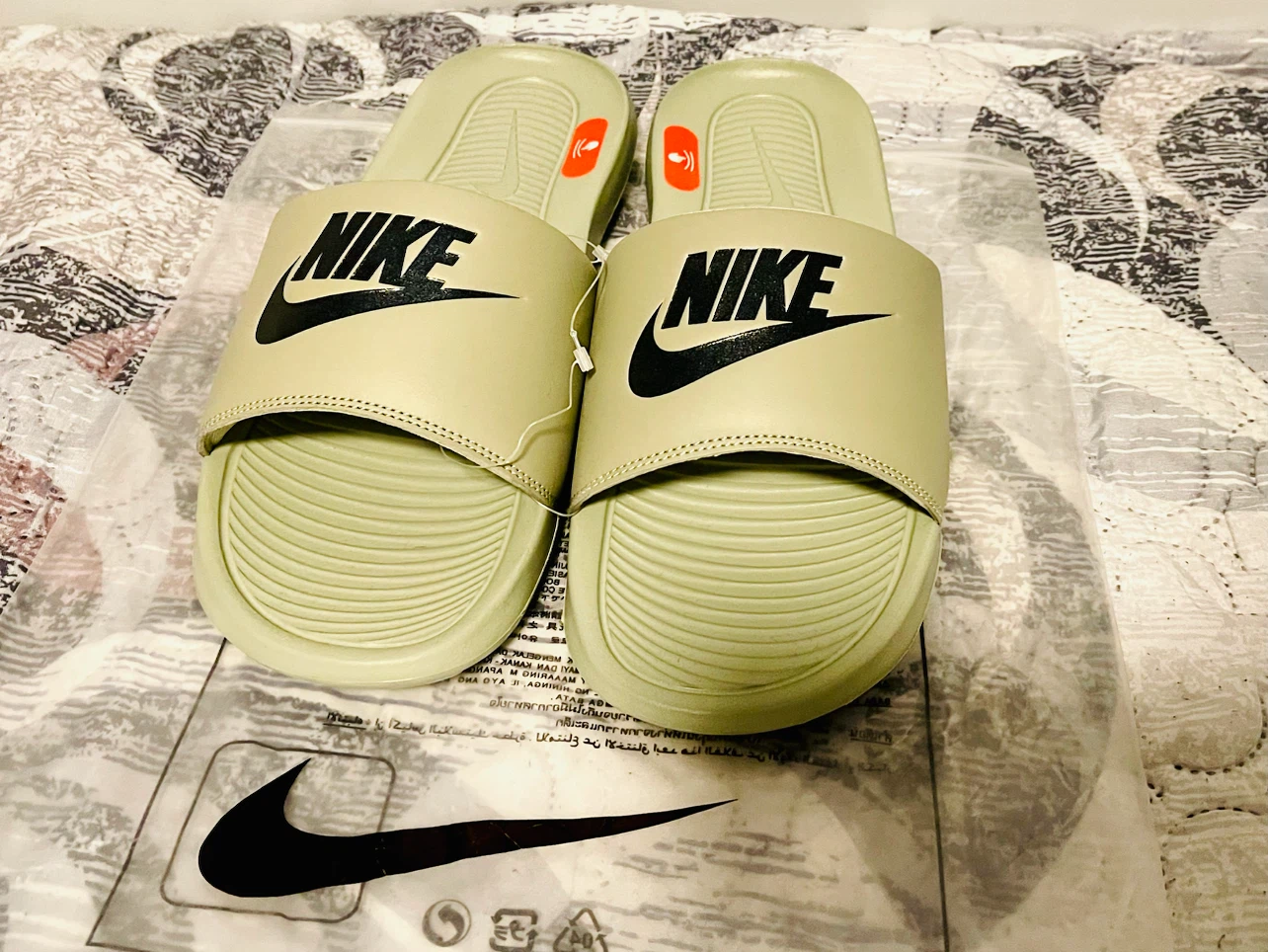 Nike Victori One Slides Men’s US 10 - photo 5
