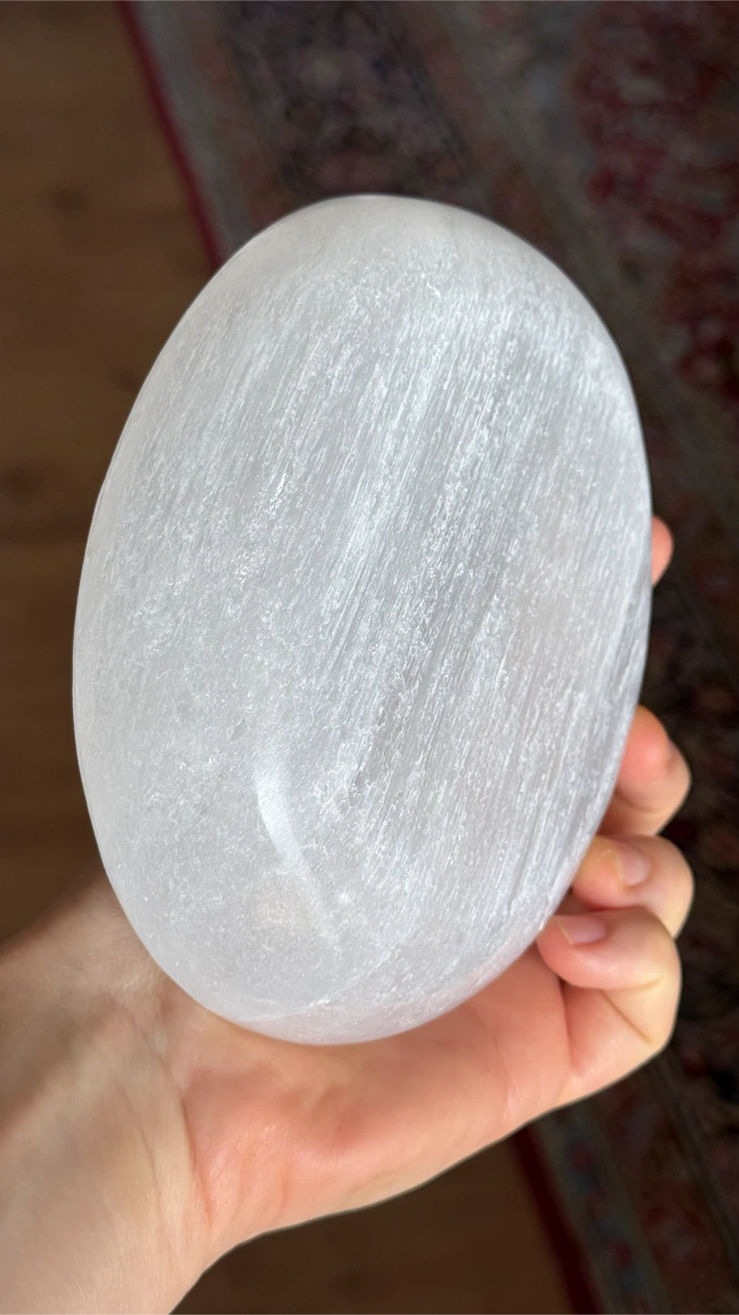 New Hand-Carved Oval Selenite Crystal Dish Bowl From Morocco - photo 4
