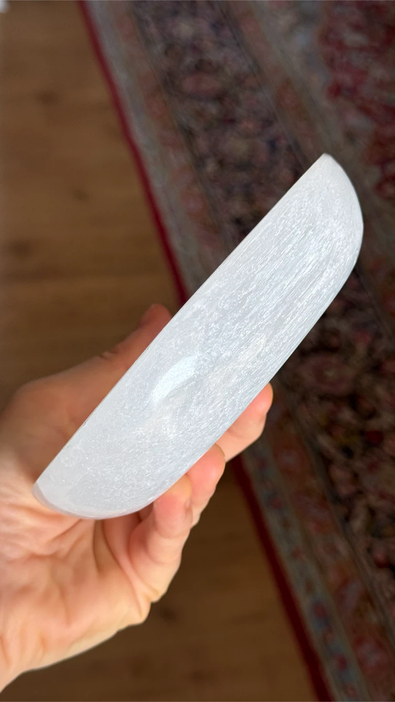 New Hand-Carved Oval Selenite Crystal Dish Bowl From Morocco - photo 5