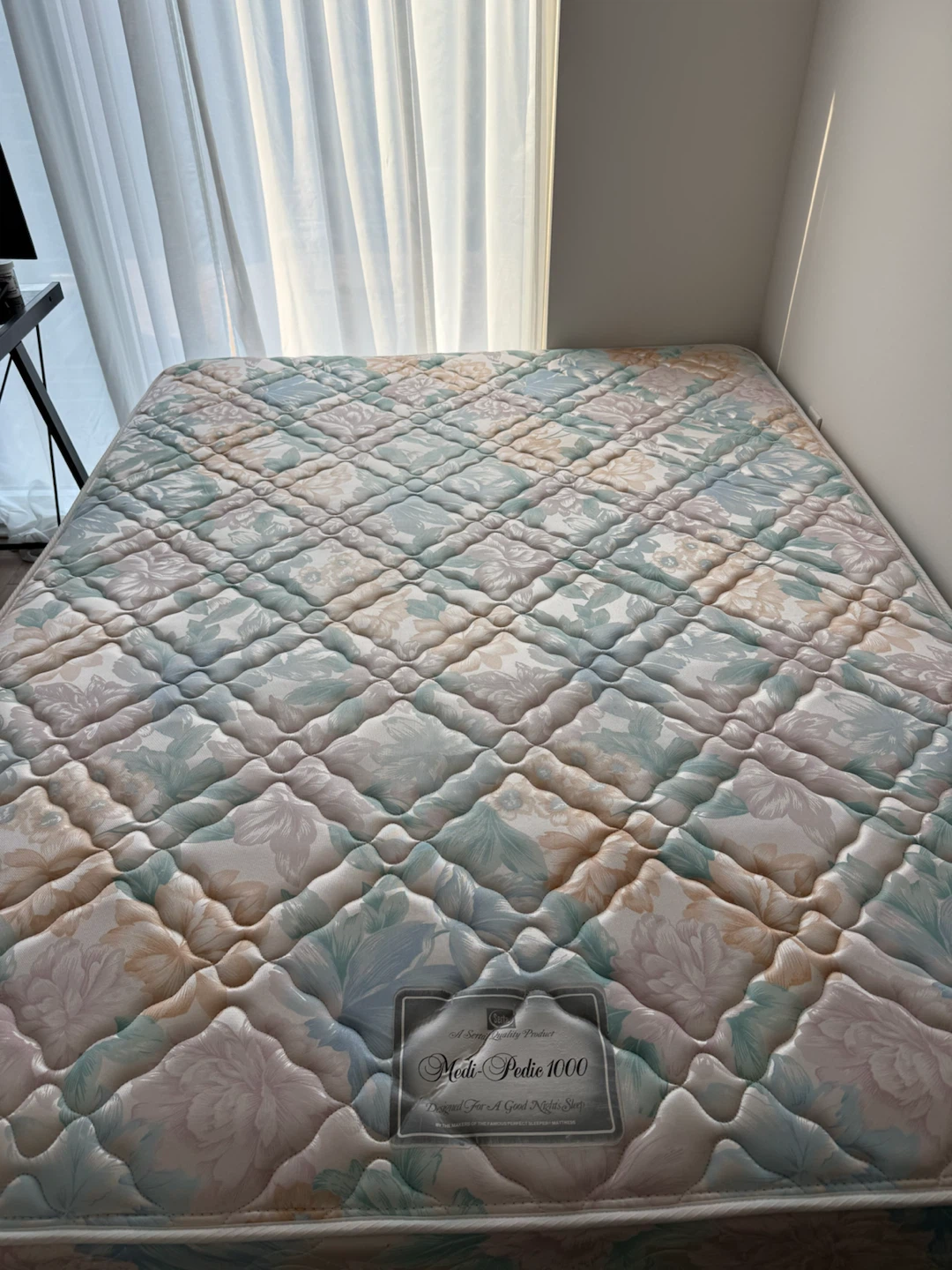 Serta Posturepedic 1000 Mattress queen size