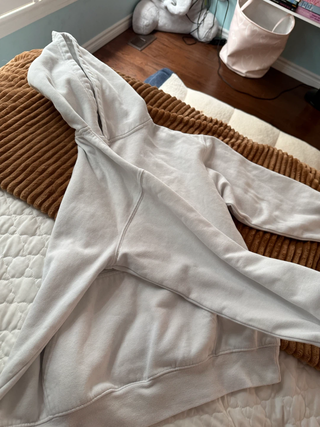 Ardene Hoodie - photo 2