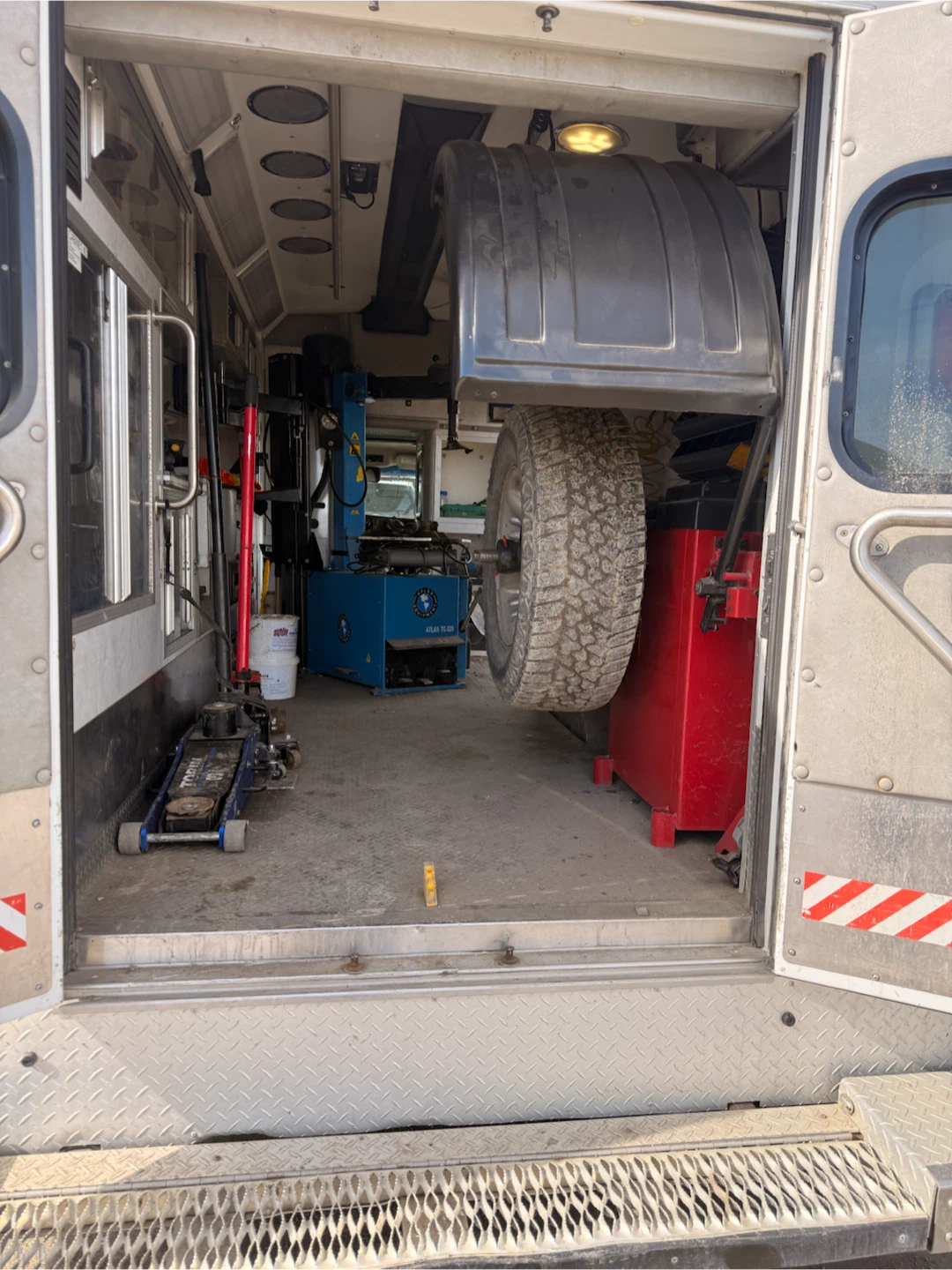 MD Mobile Tire Service - photo 3