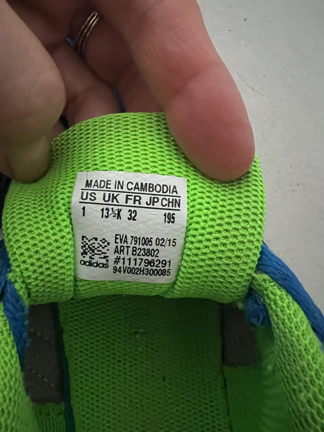 Adidas running shoes kids blue green size 13K - photo 3