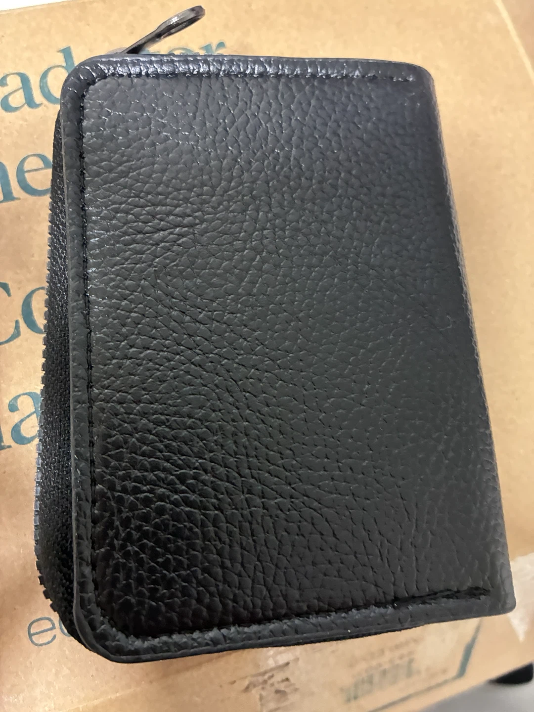 Black Accordion Card Holder - photo 3
