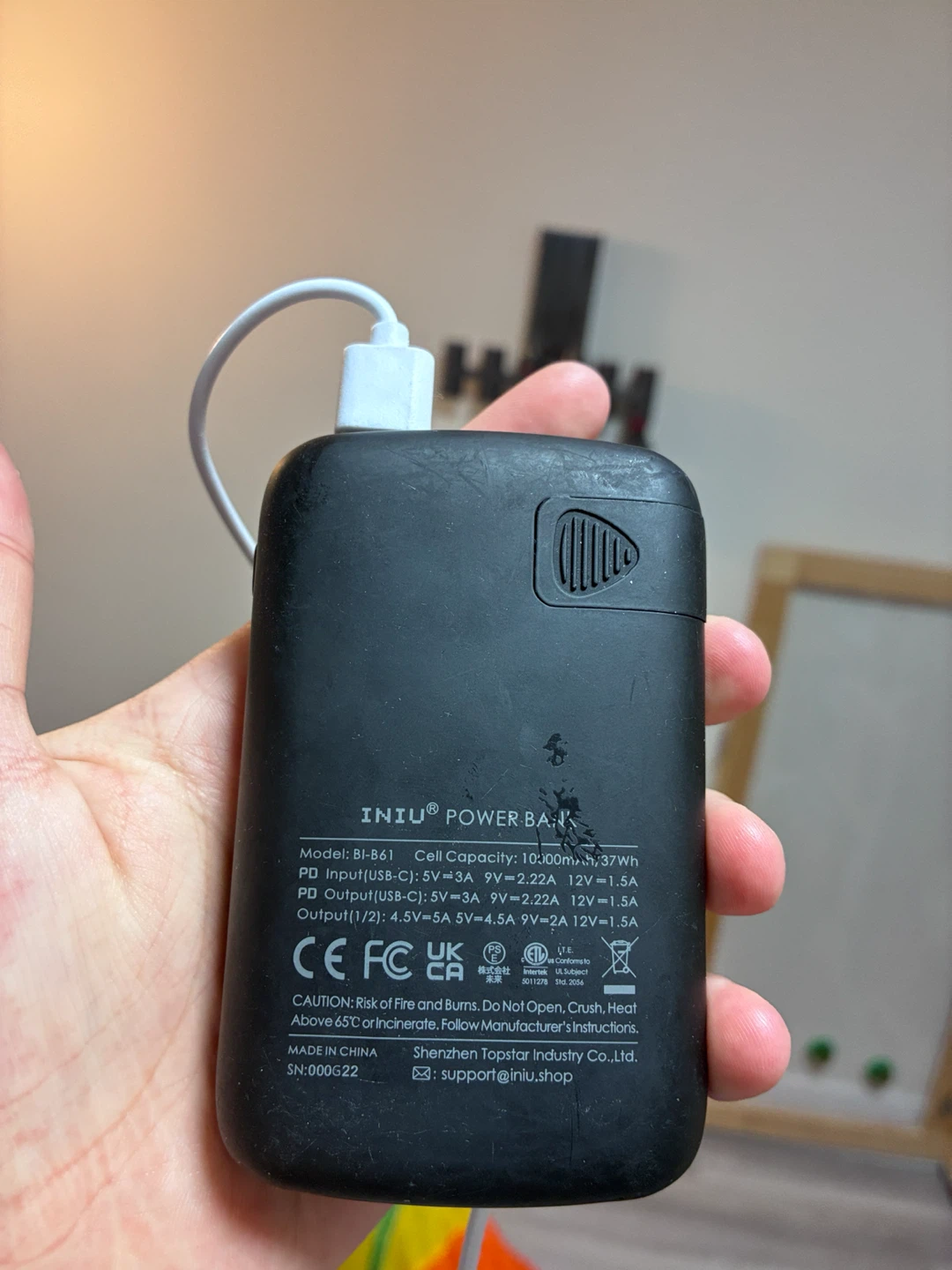 INIU Power Bank - photo 2