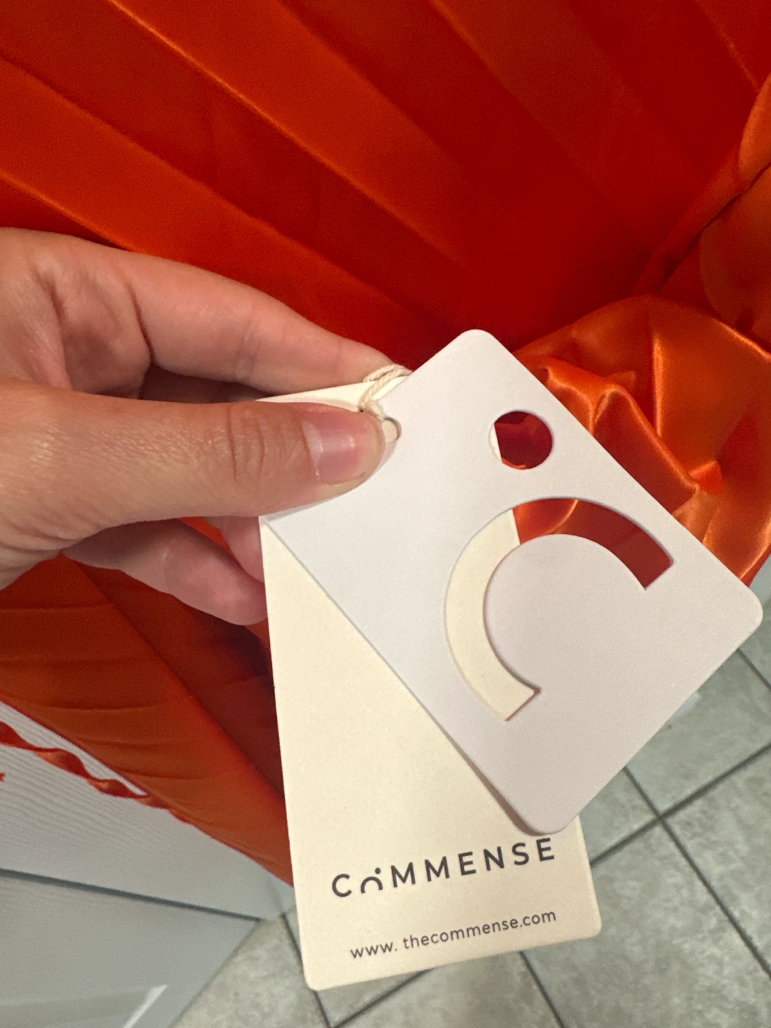 New satin Commense Orange Pleated Dress - photo 5