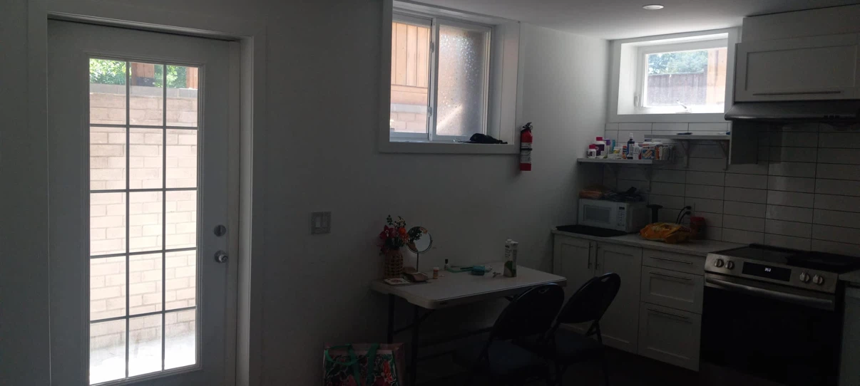 RENT - 1 Bedroom in 2 bedroom house (U of T Scarborough)