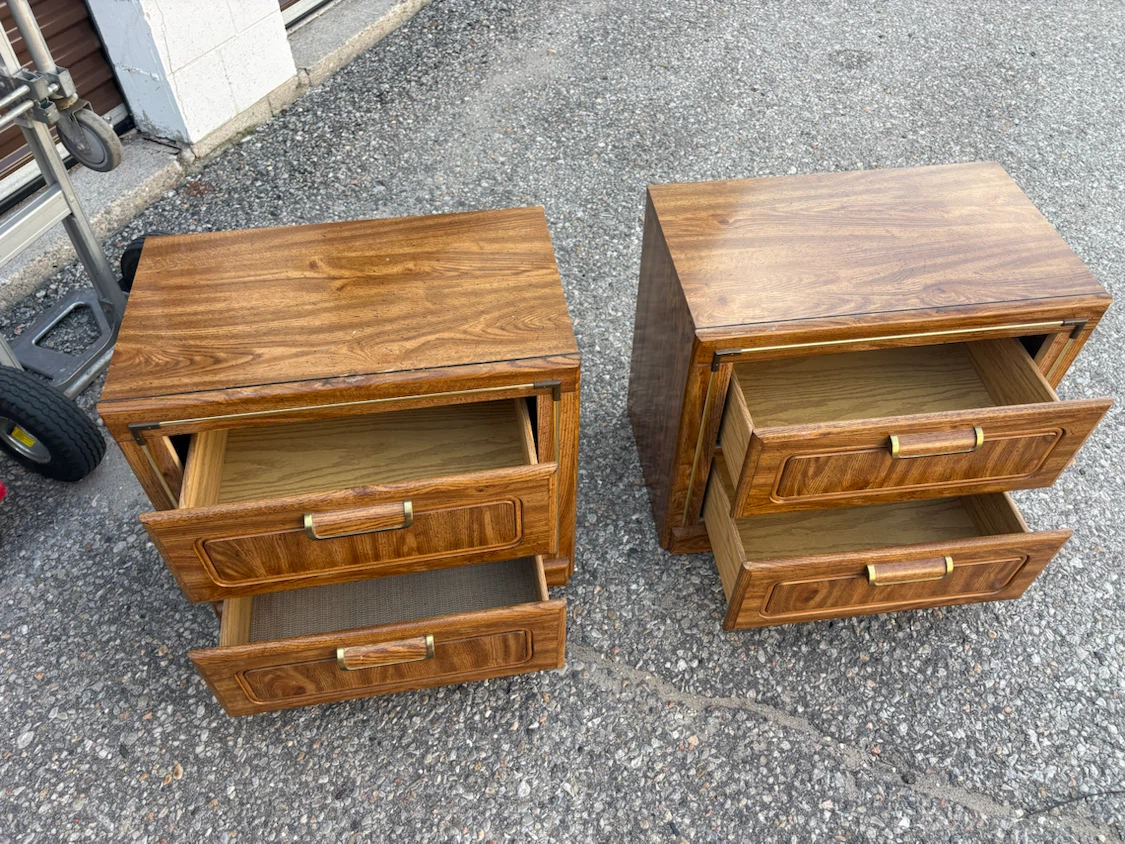 Free delivery used Set of 2 Wooden Nightstands - photo 2