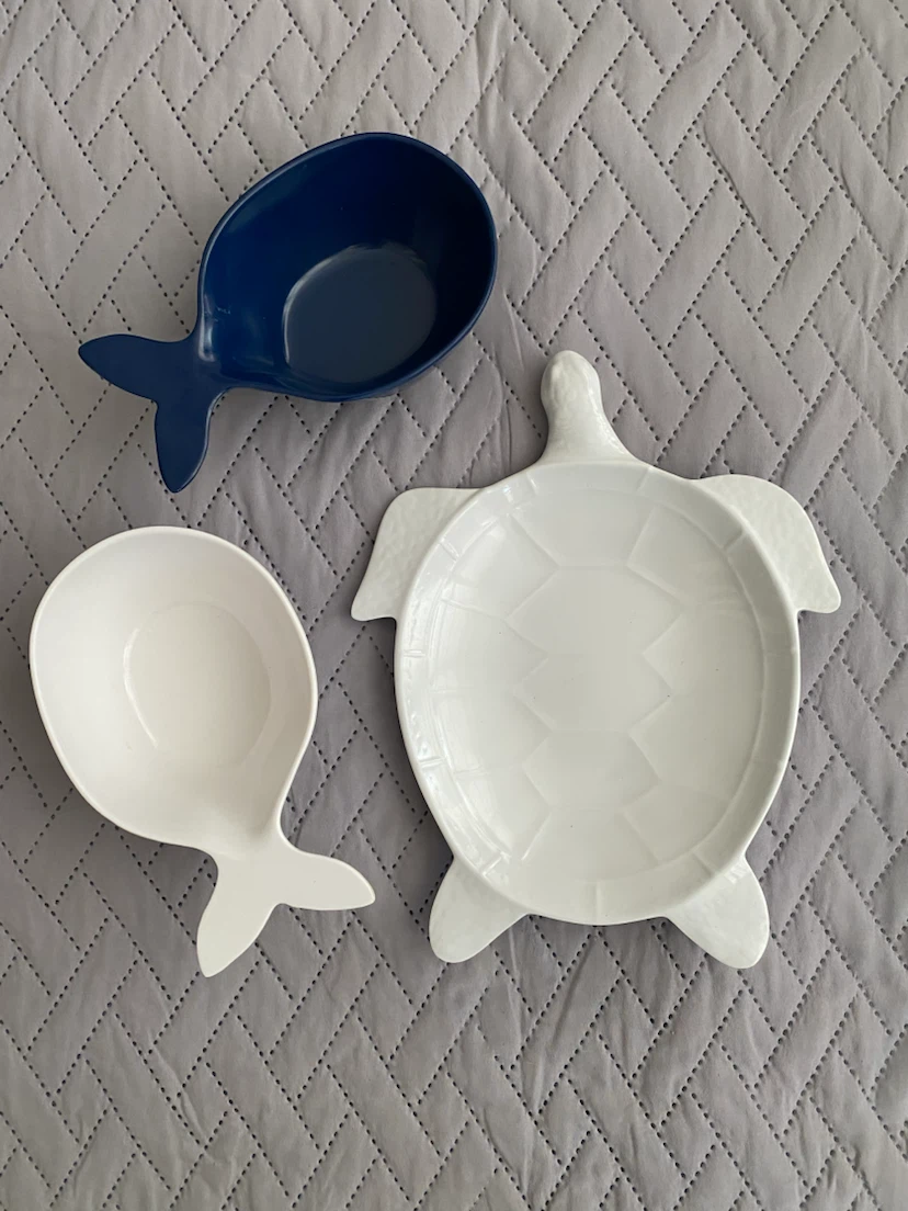 Marine party plates
