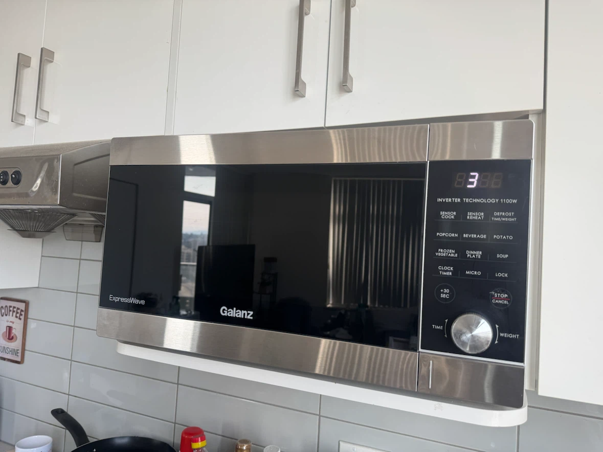 Move out sale- Microwave