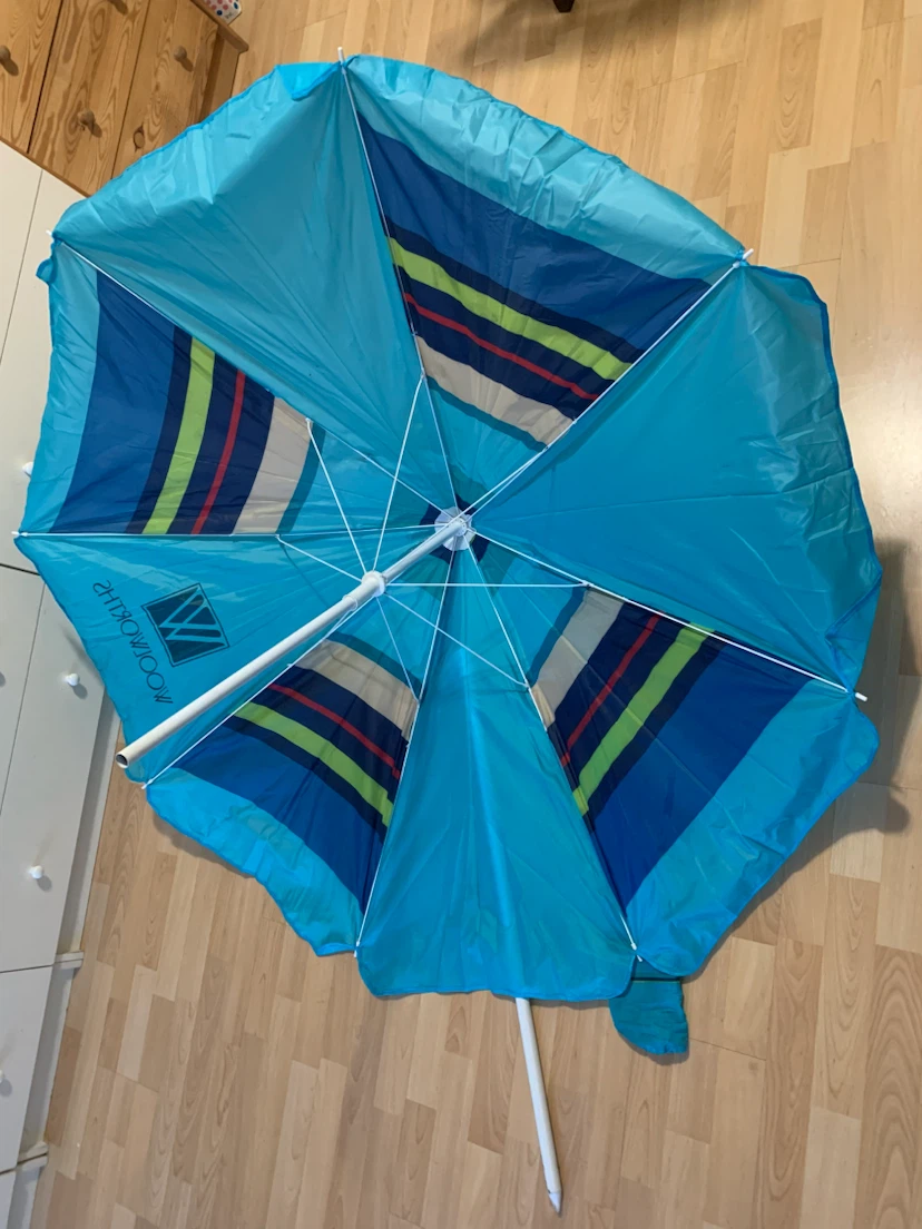 Woolworths Blue Striped Beach Umbrella with Carry Bag - photo 4