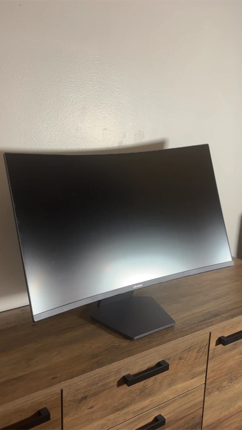 LG UltraGear 32” Curved Gaming Monitor - Act Fast!