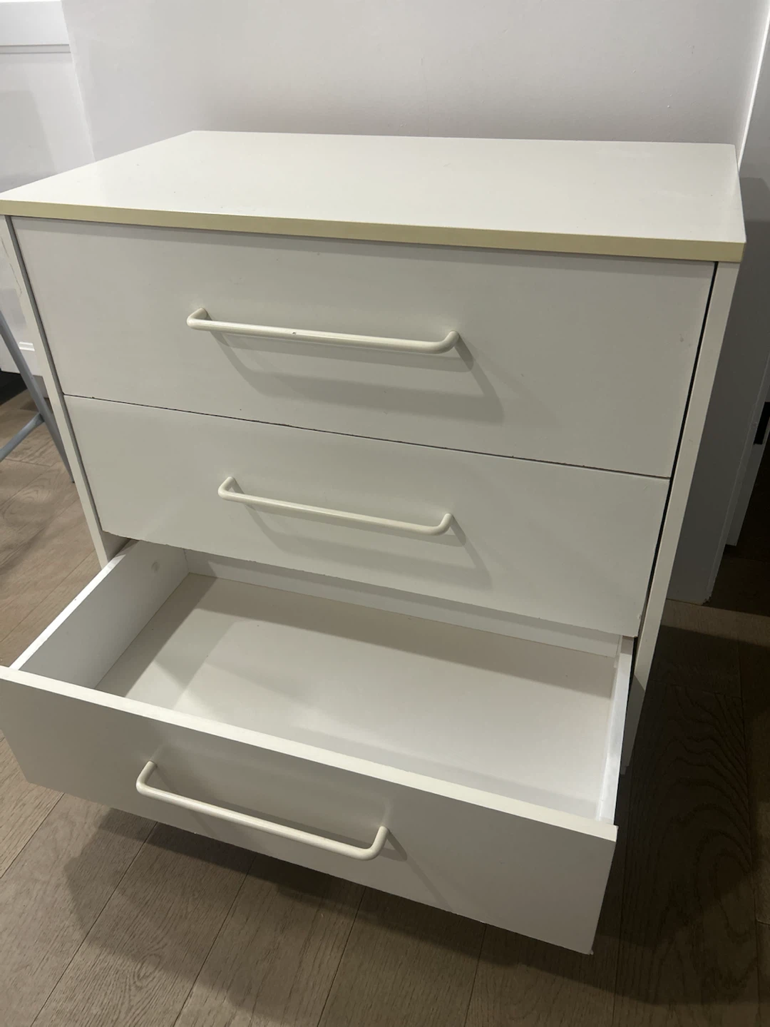 White 3-Drawer Dresser - photo 3