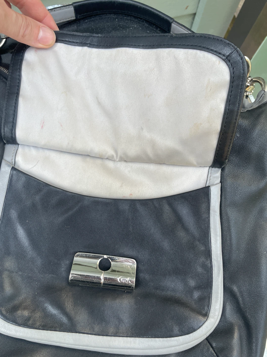 Coach Leather Hobo Handbag - photo 4