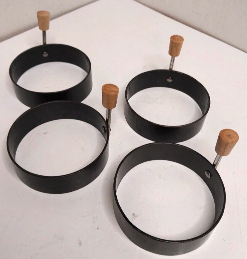 Set of 4 Egg / pancake Rings for Frying