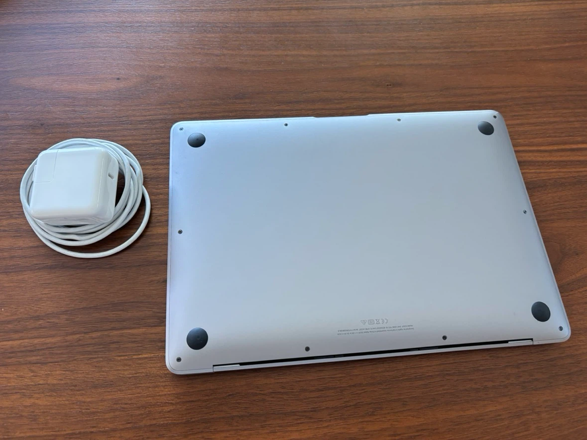 2020 M1 Apple MacBook Air Laptop - photo 3