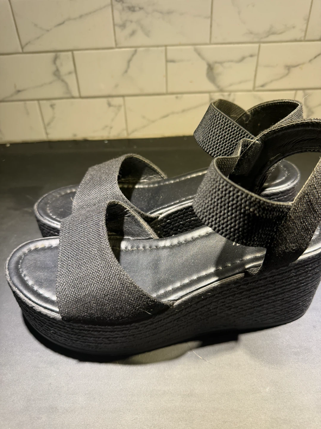 Black Wedge Sandals - photo 2