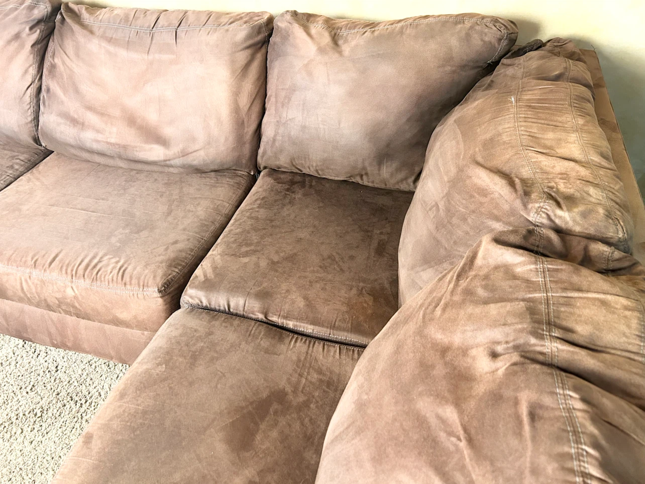 DELIVERY AVAILABLE! 3PC. MICROFIBER SECTIONAL SOFA FOR $400! - photo 4