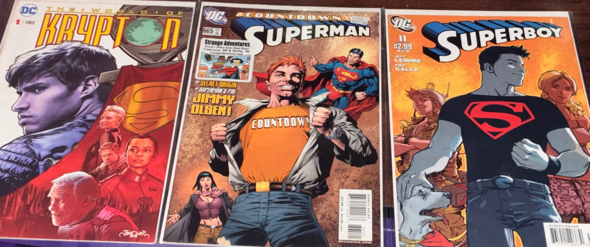 DC Comics Superman, Superboy, and Batman Comic Lot - photo 2