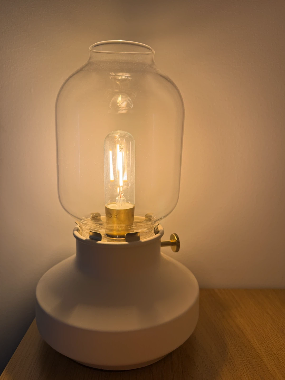 IKEA TÄRNABY Dimmable Table Lamp with LED Bulb