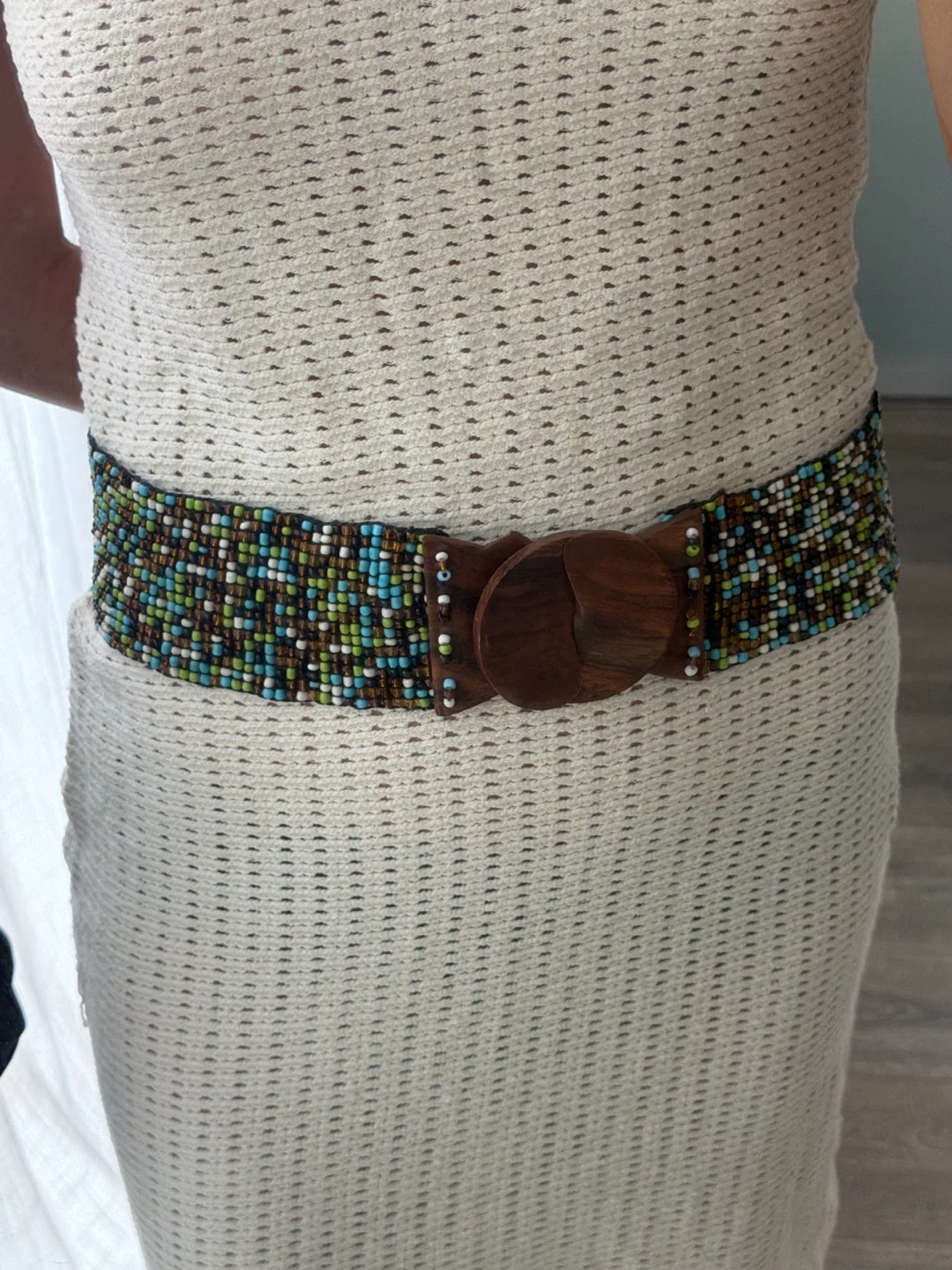 *vintage* Beaded Elastic Belt with Wooden Buckle