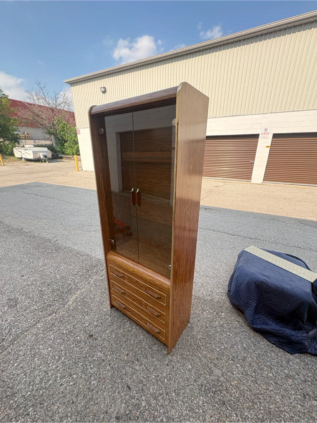 Free delivery used Vintage Display Cabinet with Drawers - photo 5