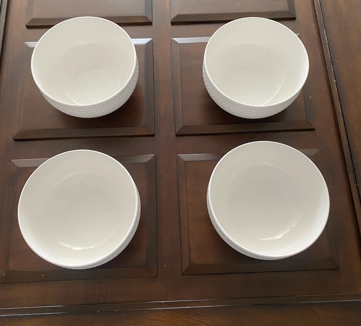 Set of 4 White Textured Bowls