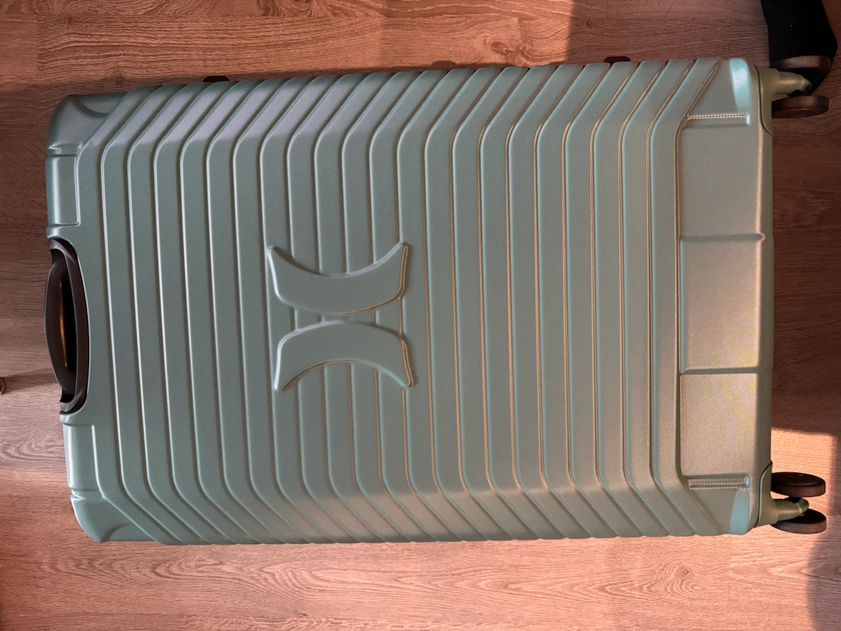 Large Suitcase Hurley-32 Inch - photo 4