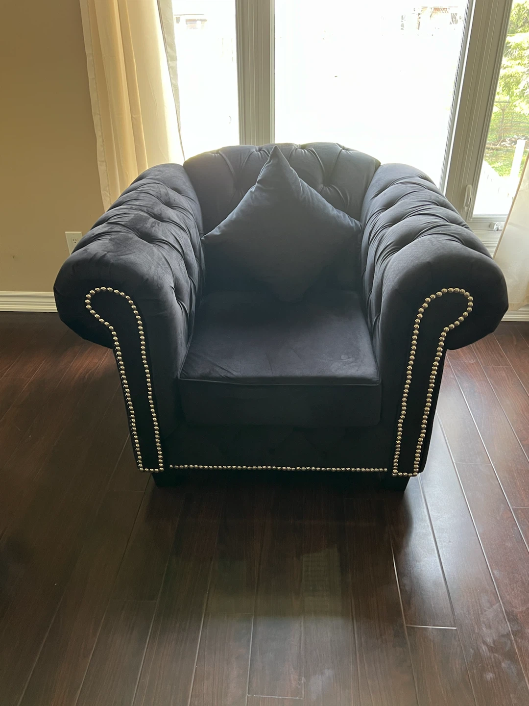 Sofa set, dining table and bedroom set - photo 2