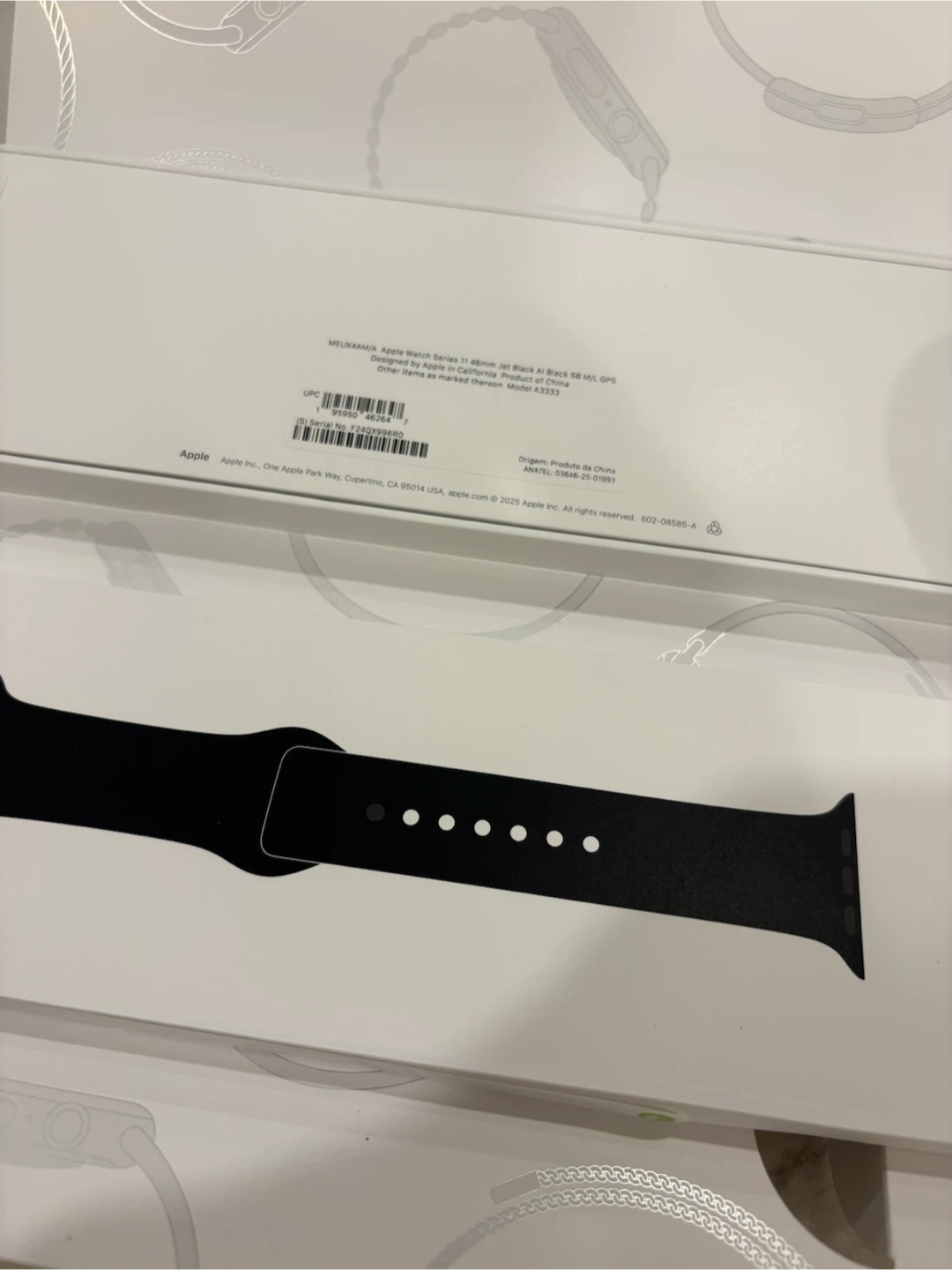 BNIB - Apple Watch Series 11 46mm Jet Black - photo 2