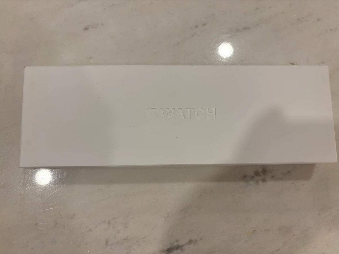 BNIB - Apple Watch Series 11 46mm Jet Black - photo 4