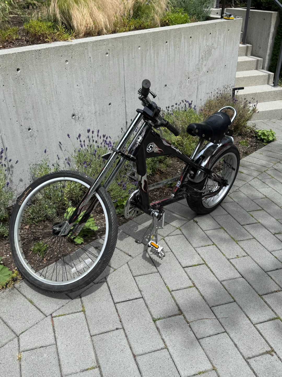 Schwinn Stingray OCC Chopper Bicycle - Black - photo 3