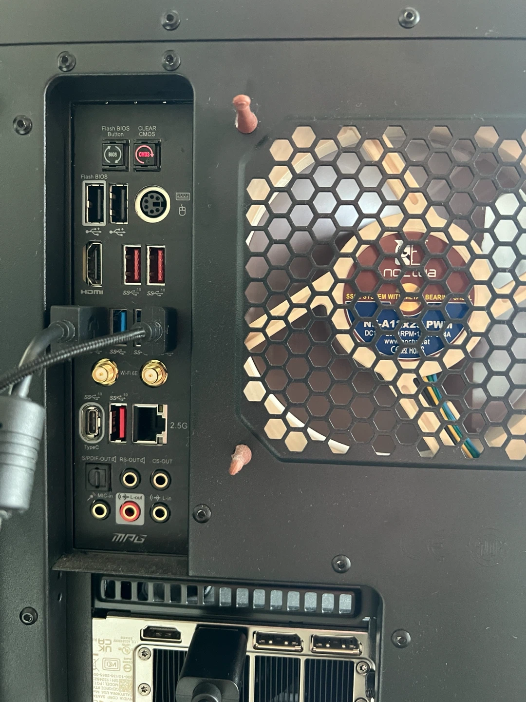 Custom built desktop gaming pc RTX 4080 super GPU - photo 5