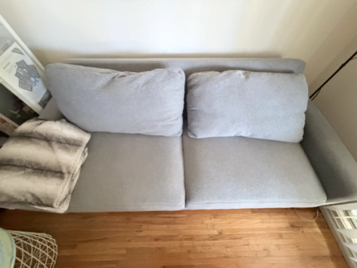 LOVESEAT Grey Sofa with 2 Cushions