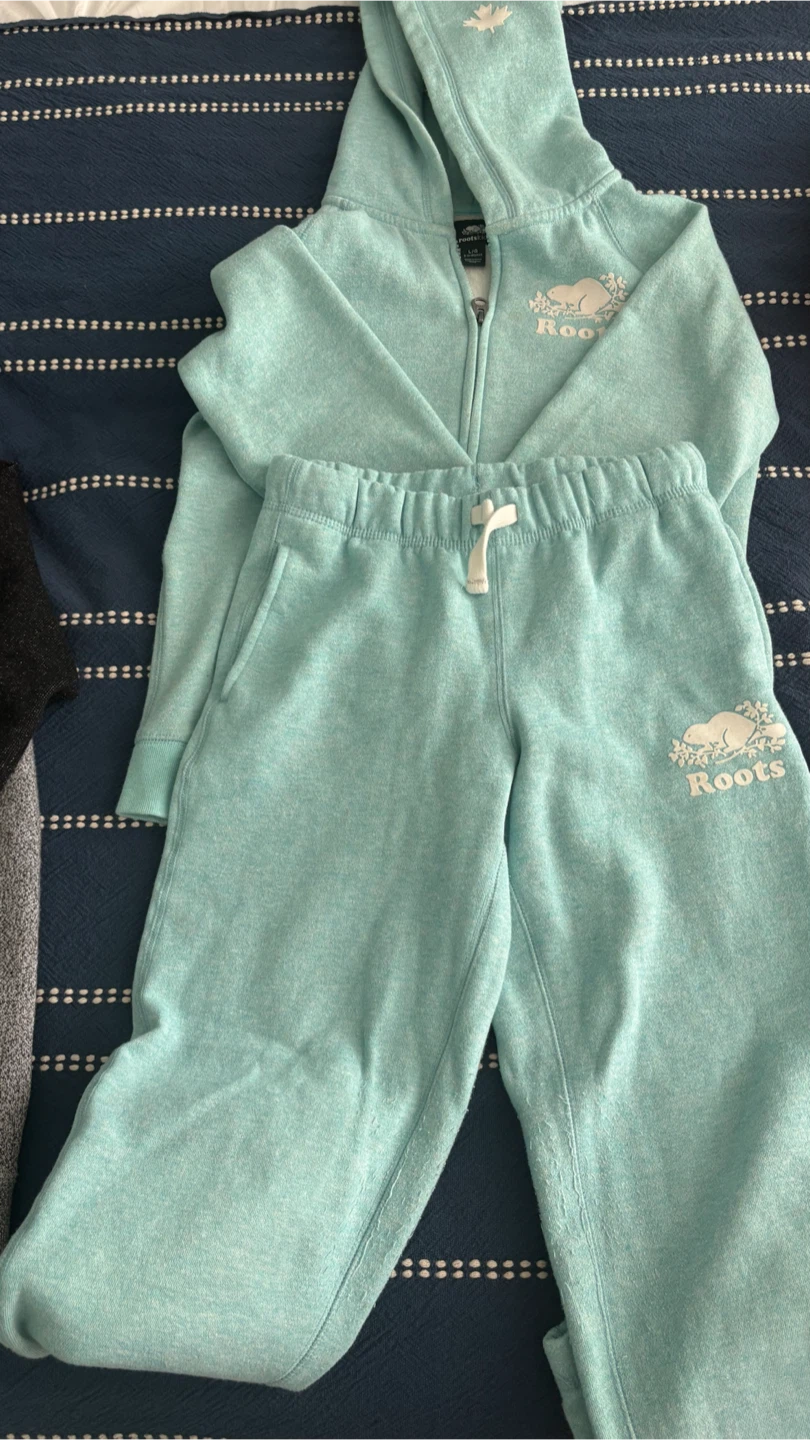 Roots Kids Hoodies and Sweatpants Set - photo 2