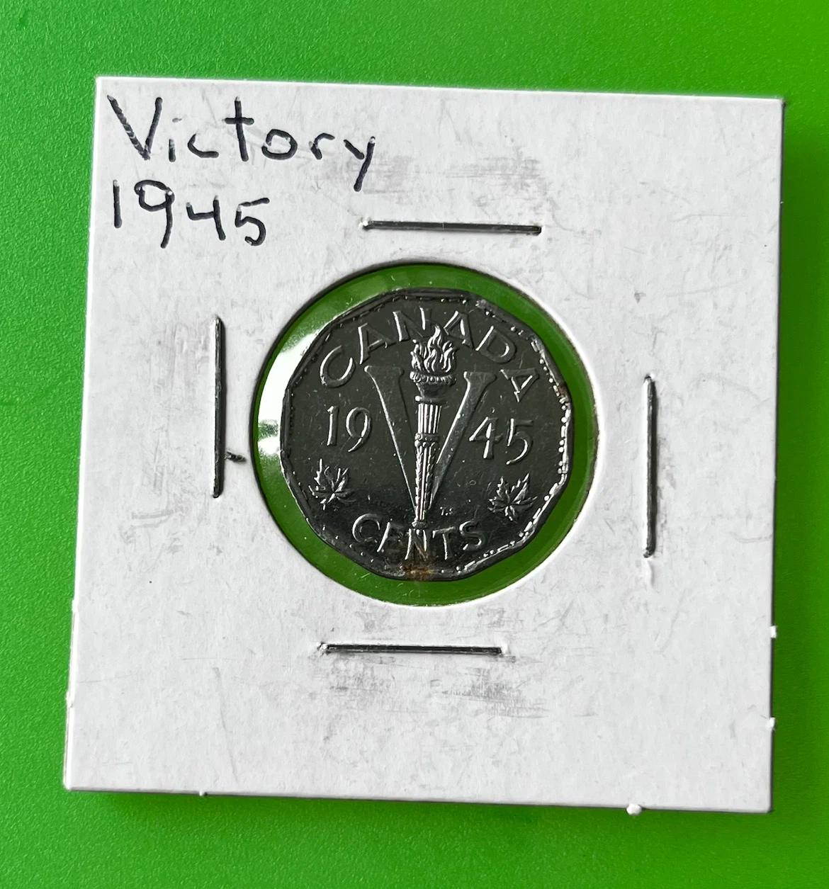 1945 Canadian Victory Nickel - photo 3
