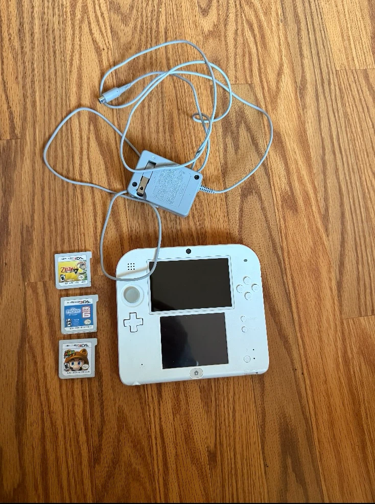 Nintendo 2DS White/Red Handheld Console