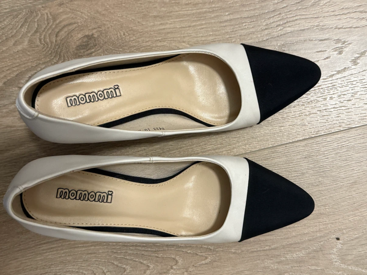 Momomi Women's White and Black Cap Toe Heels - photo 3