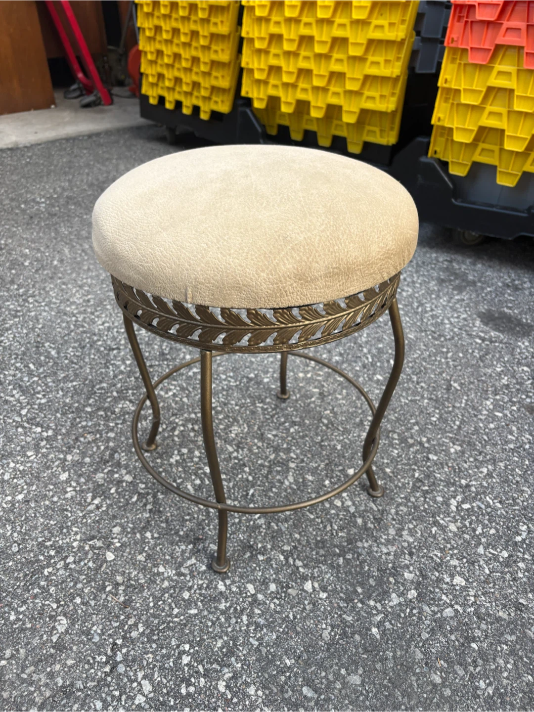 Free delivery Used Vintage Vanity Stool with Leaf Accent - photo 5